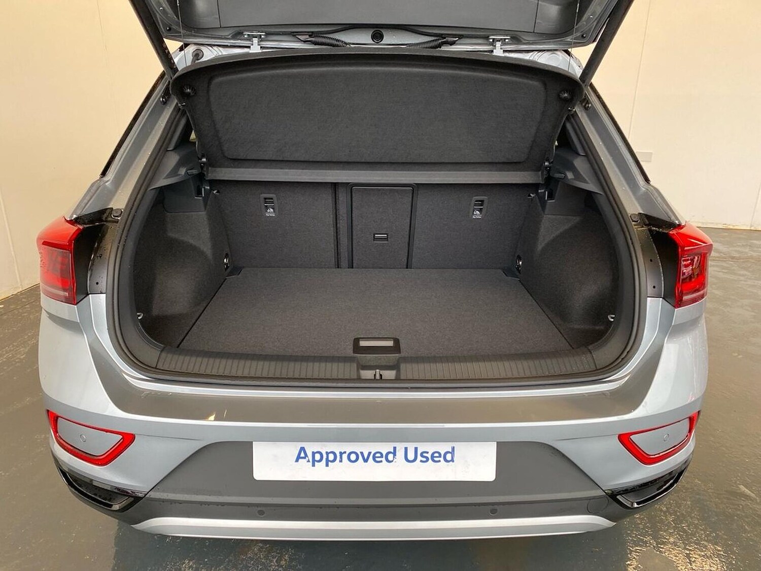 Used Volkswagen T-Roc 2026 for sale - 77901680: Photo 17