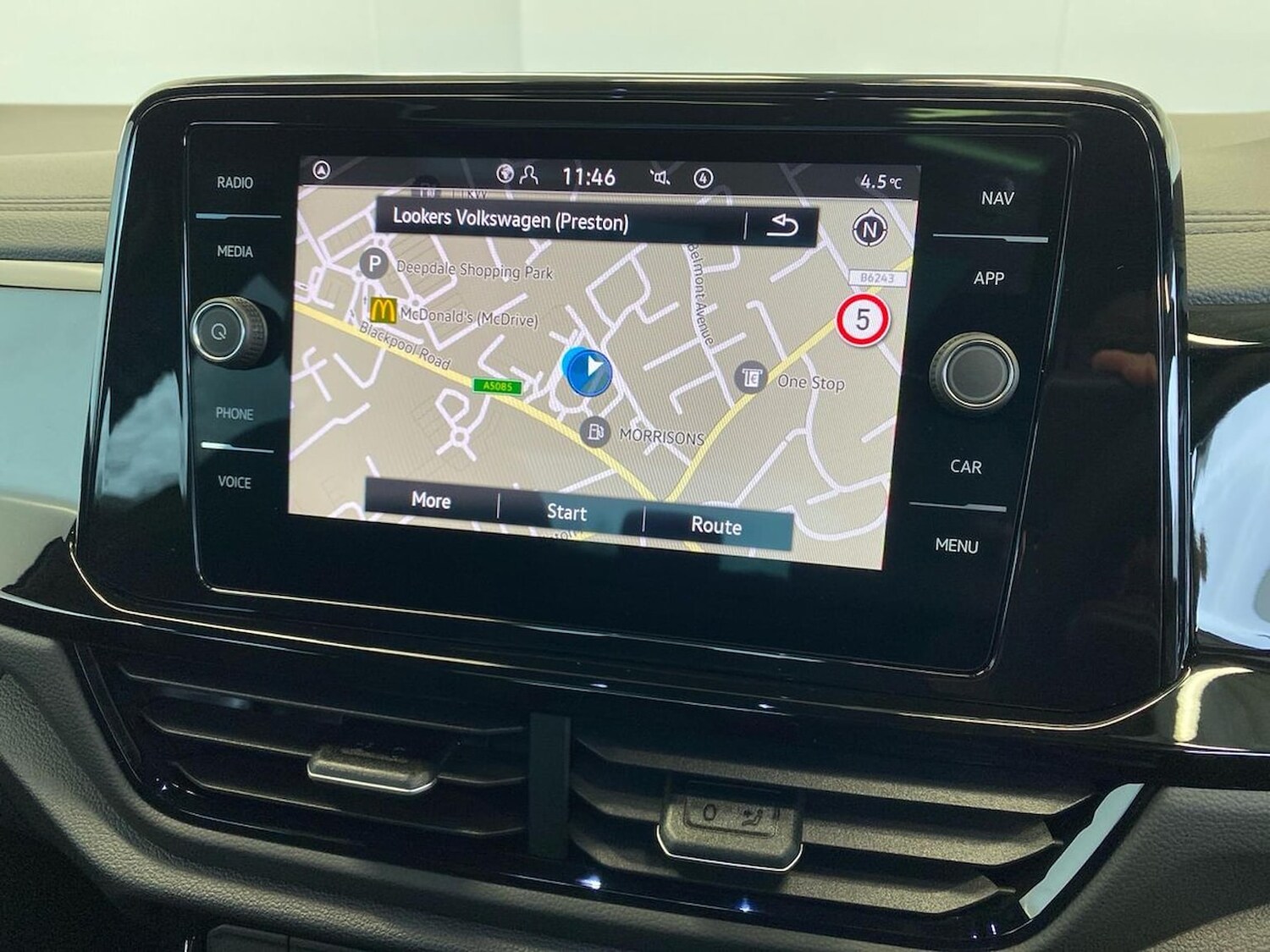 Used Volkswagen T-Roc 2026 for sale - 77901680: Photo 24