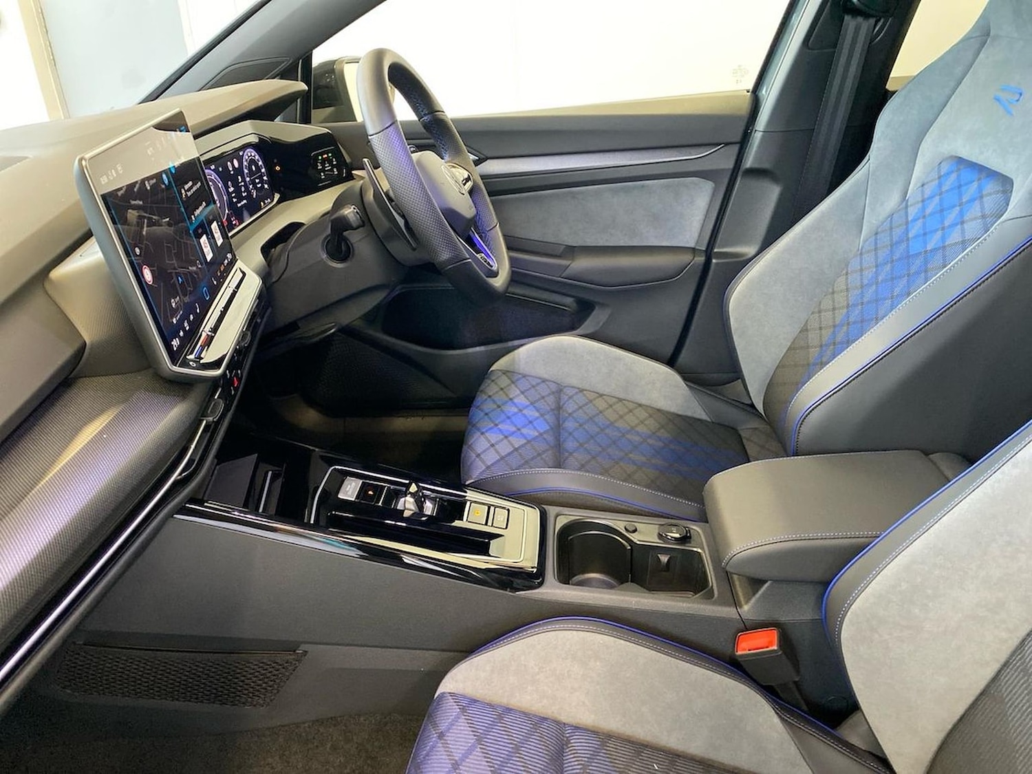 Used Volkswagen Golf 2026 for sale - 77802155: Photo 40