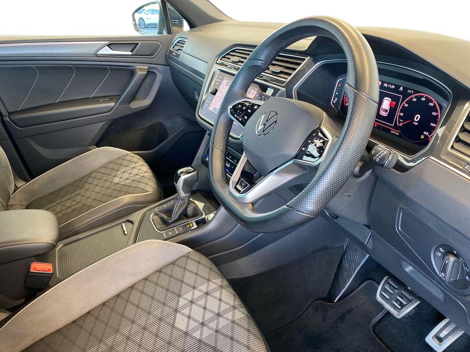 Used Volkswagen Tiguan 2022 for sale - 76628191: Photo 15