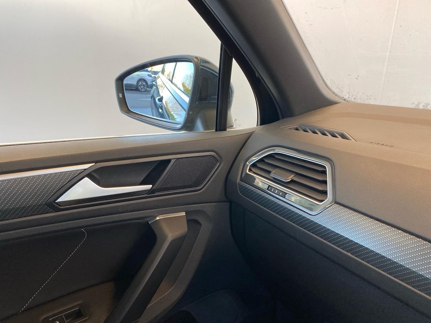 Used Volkswagen Tiguan 2022 for sale - 76628191: Photo 31