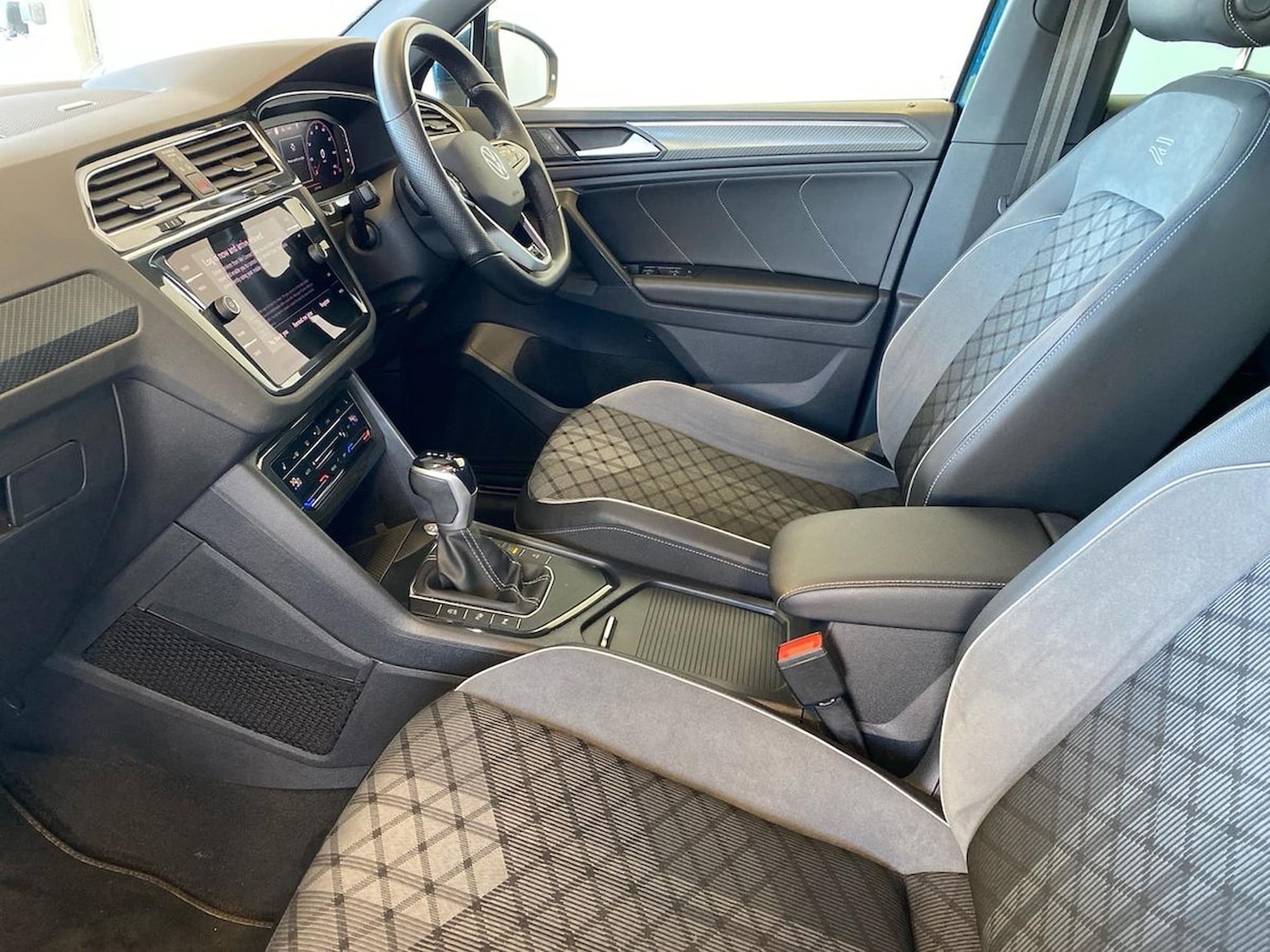 Used Volkswagen Tiguan 2022 for sale - 76628191: Photo 39