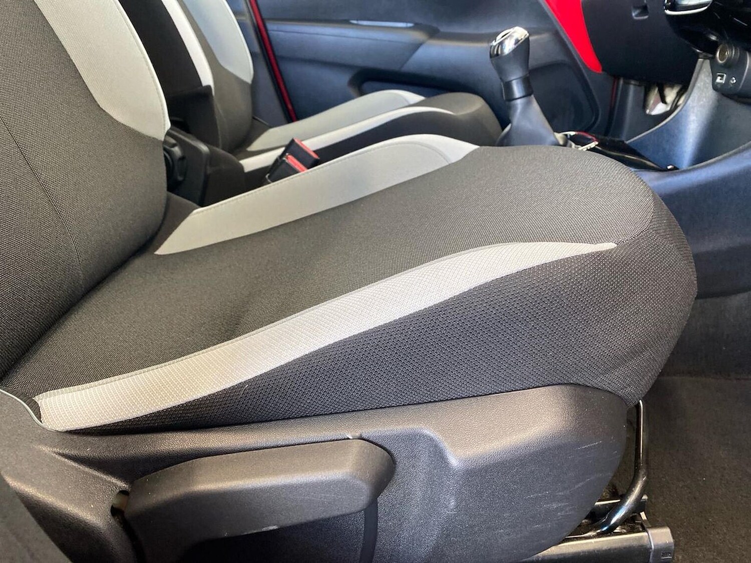 Used Toyota AYGO 2017 for sale - 78194775: Photo 30