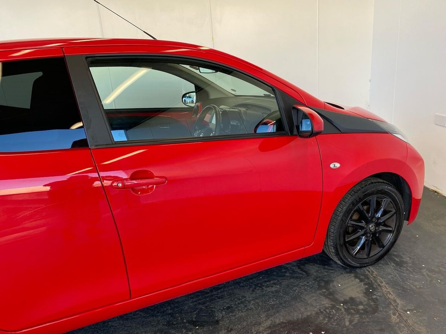 Used Toyota AYGO 2017 for sale - 78194775: Photo 37