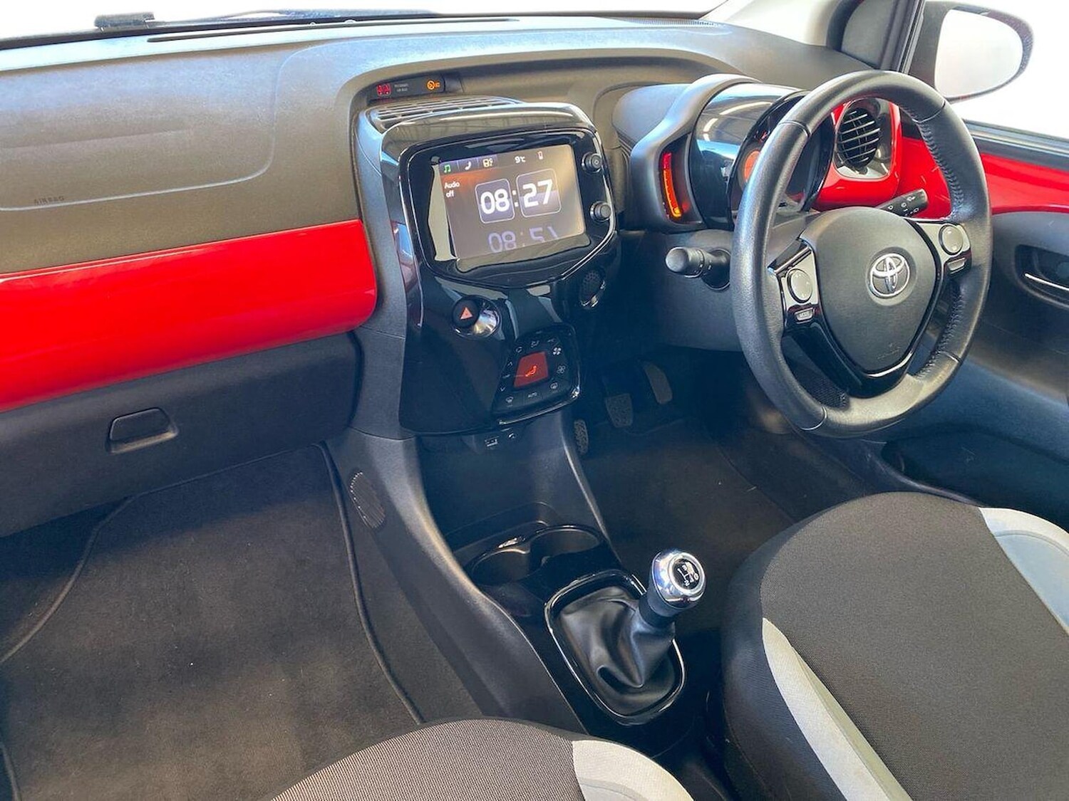 Used Toyota AYGO 2017 for sale - 78194775: Photo 7