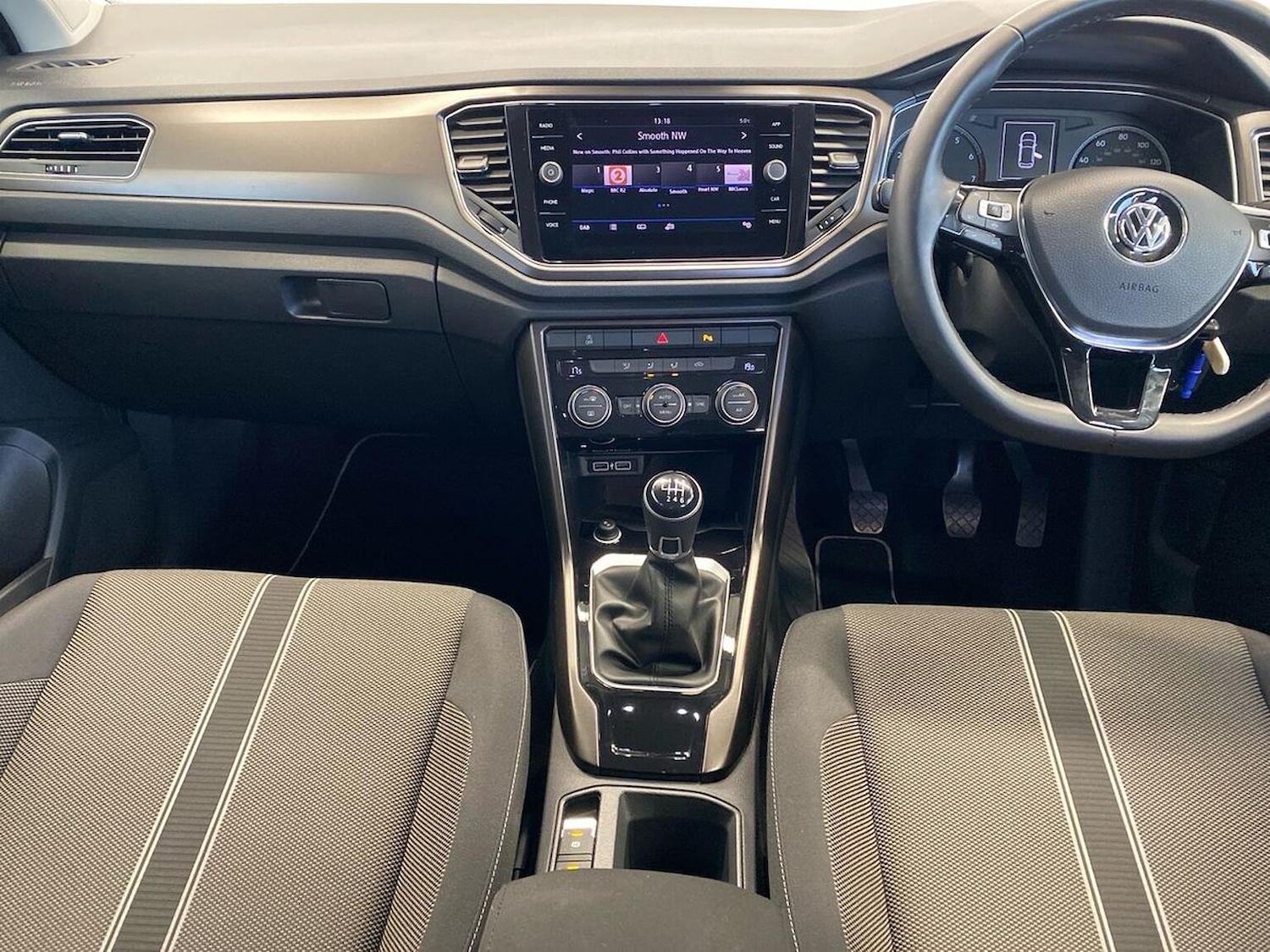 Used Volkswagen T-Roc 2018 for sale - 77077293: Photo 14