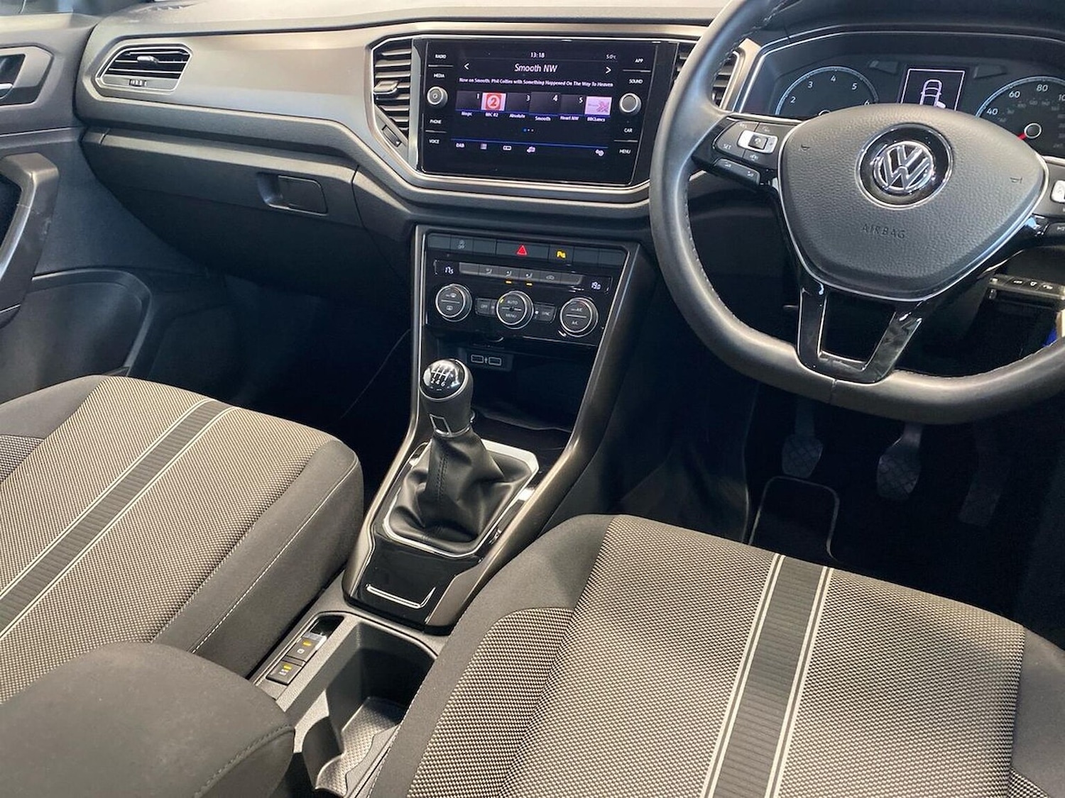 Used Volkswagen T-Roc 2018 for sale - 77077293: Photo 15