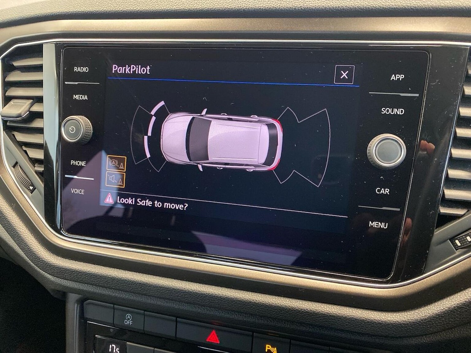 Used Volkswagen T-Roc 2018 for sale - 77077293: Photo 25