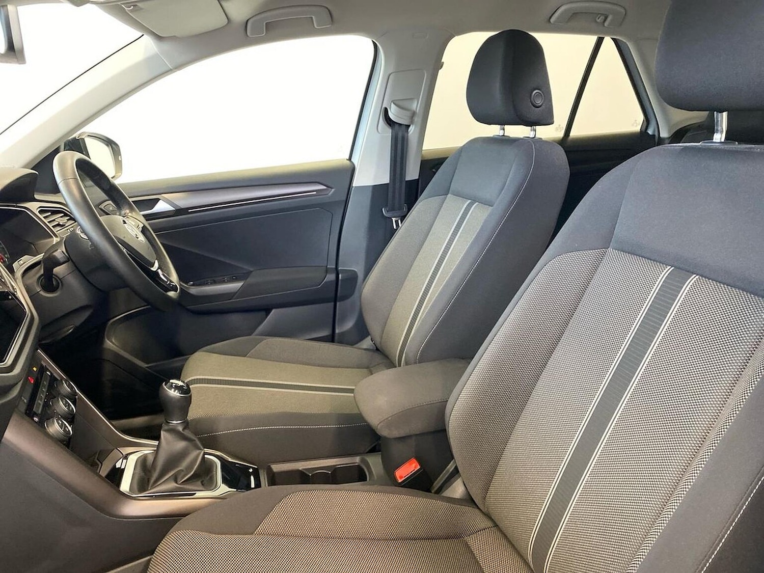 Used Volkswagen T-Roc 2018 for sale - 77077293: Photo 41