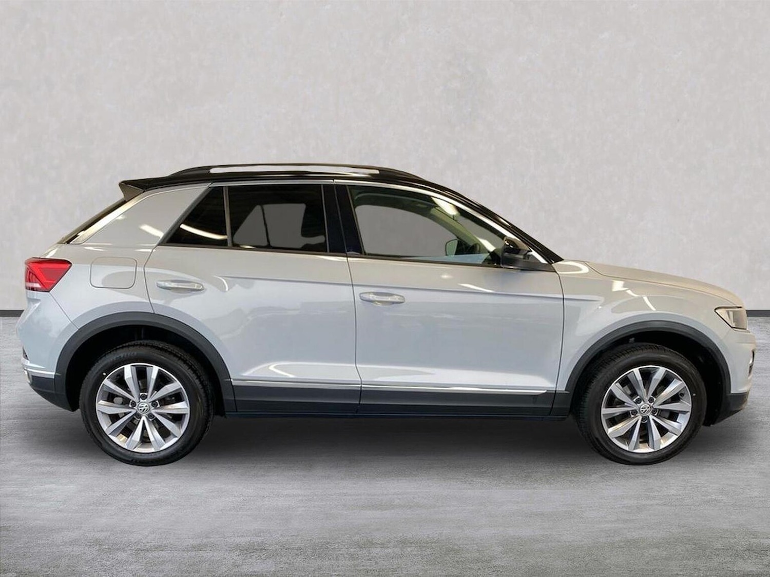Used Volkswagen T-Roc 2018 for sale - 77077293: Photo 5