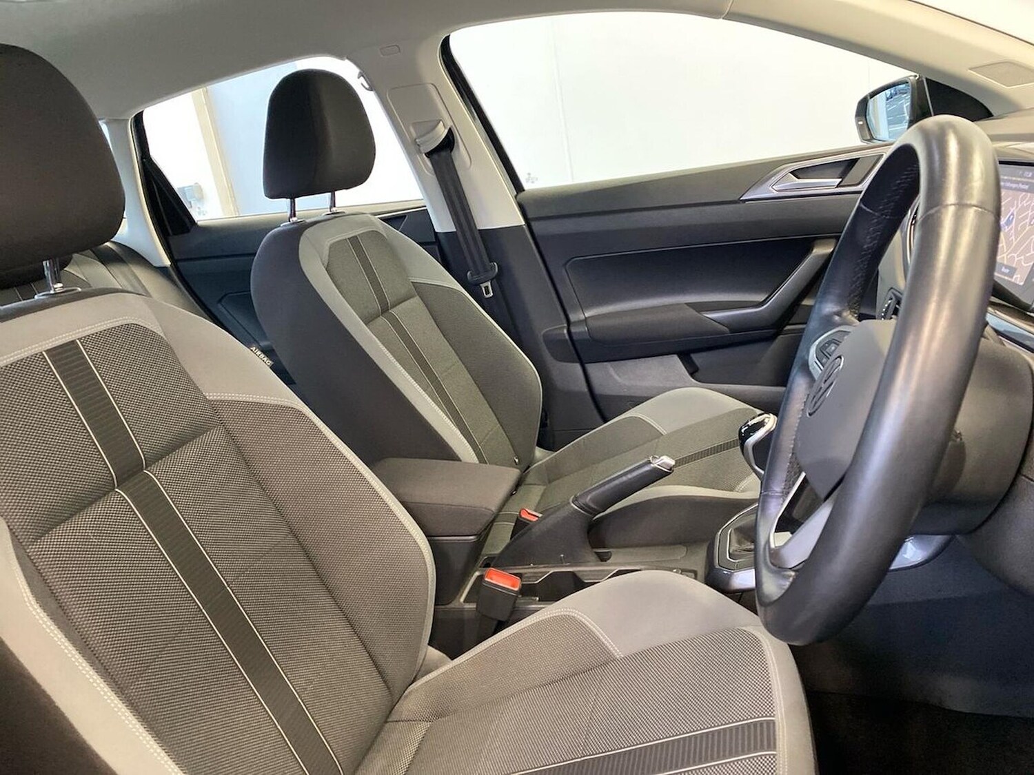 Used Volkswagen Polo 2022 for sale - 77488752: Photo 32