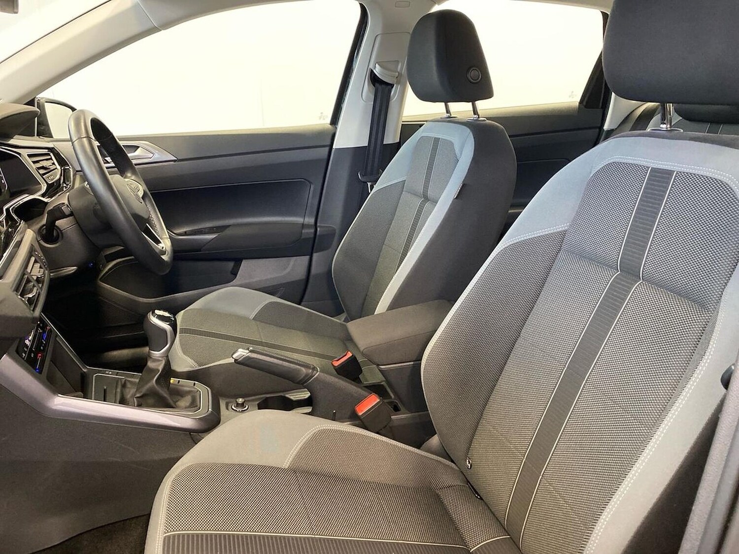 Used Volkswagen Polo 2022 for sale - 77488752: Photo 40