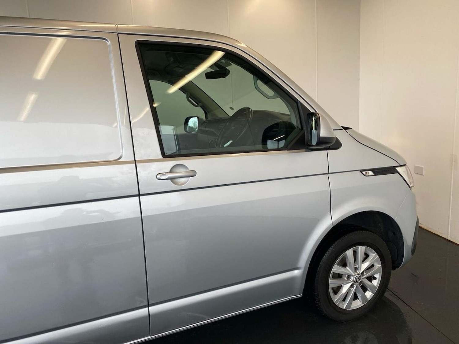 Used Volkswagen Transporter 2023 for sale - 78195305: Photo 37