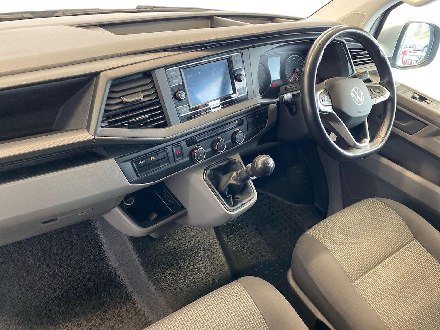 Used Volkswagen Transporter 2023 for sale - 78195305: Photo 7