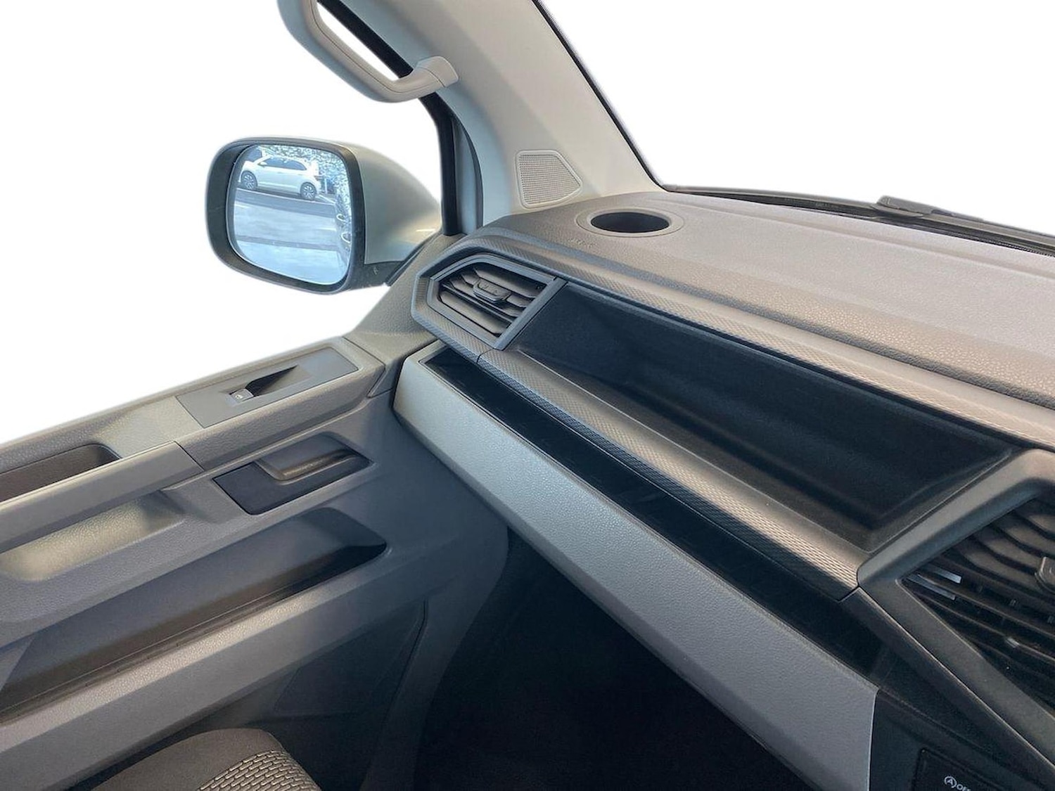 Used Volkswagen Transporter 2023 for sale - 78195305: Photo 8