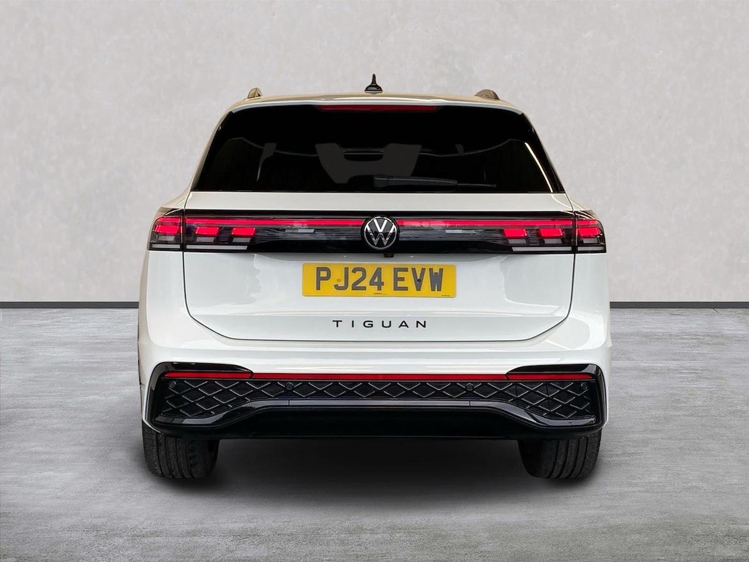 Used Volkswagen Tiguan 2024 for sale - 76412497: Photo 4