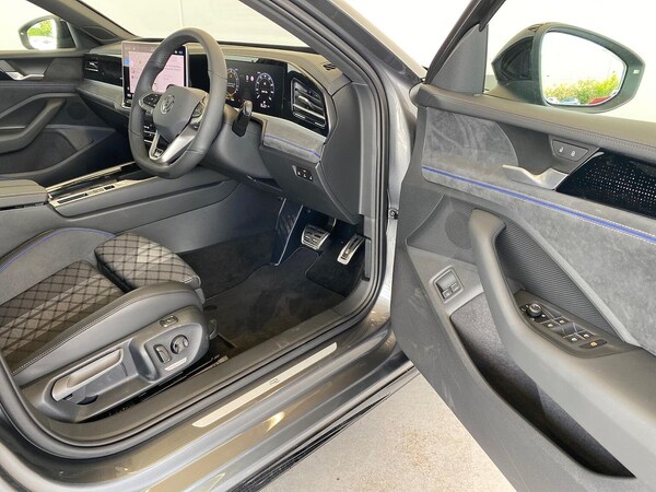 Used Volkswagen Passat 2025 for sale - 75514712: Photo 21