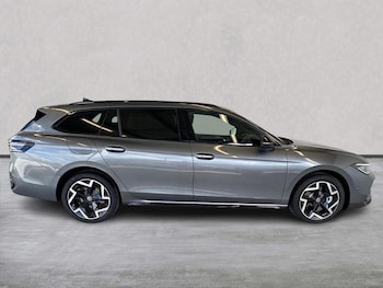 Used Volkswagen Passat 2025 for sale - 75514712: Photo