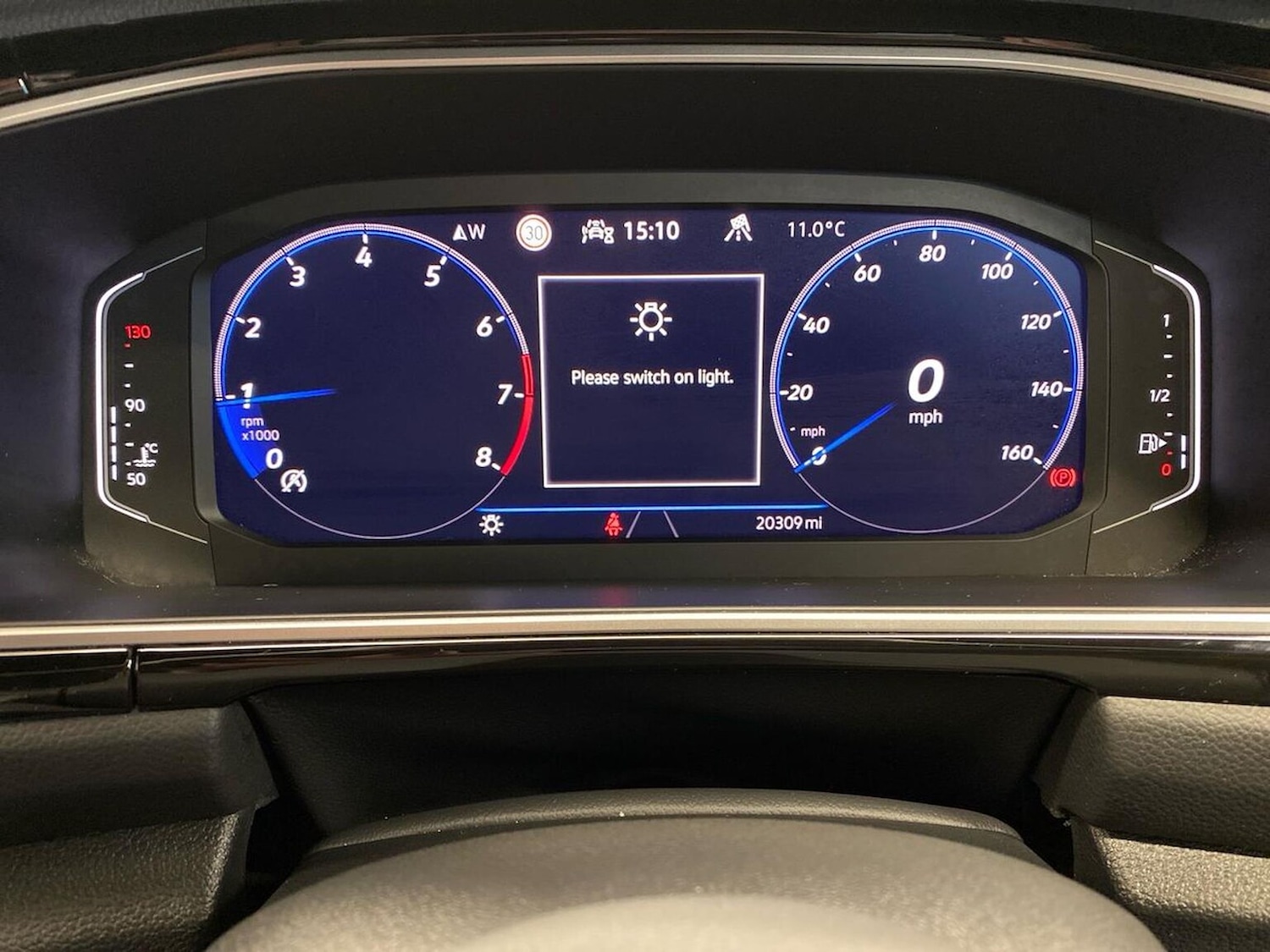 Used Volkswagen T-Roc 2022 for sale - 76906303: Photo 10