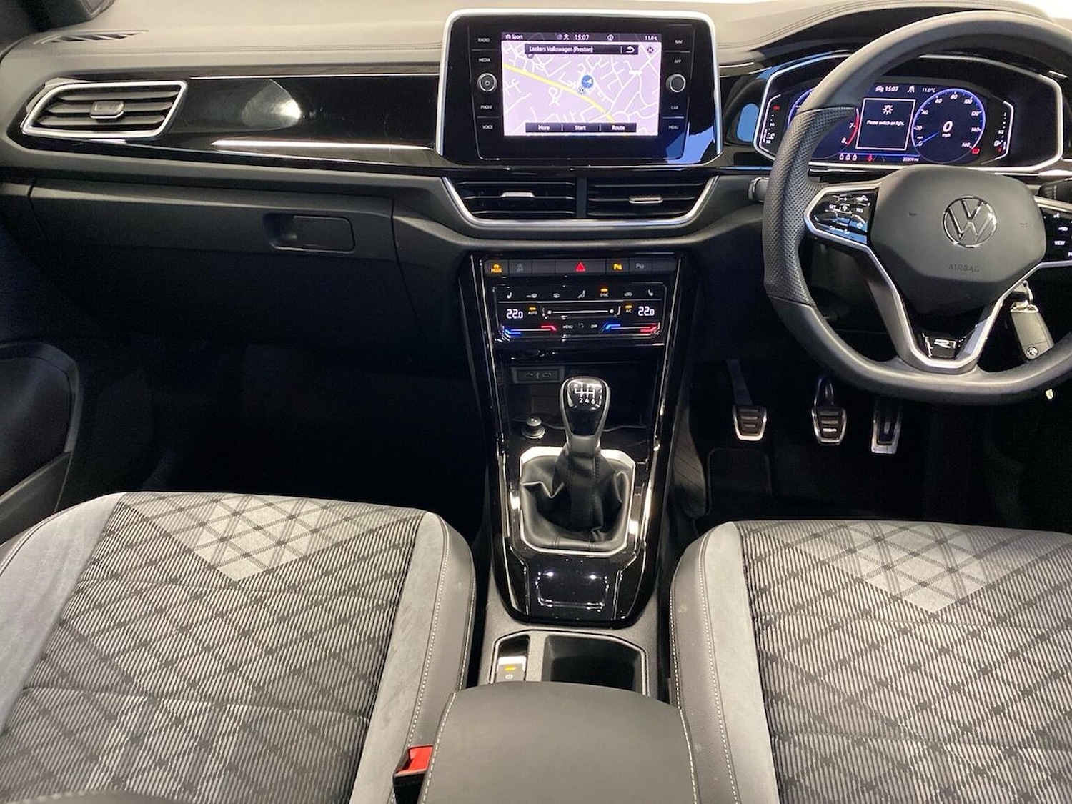 Used Volkswagen T-Roc 2022 for sale - 76906303: Photo 12