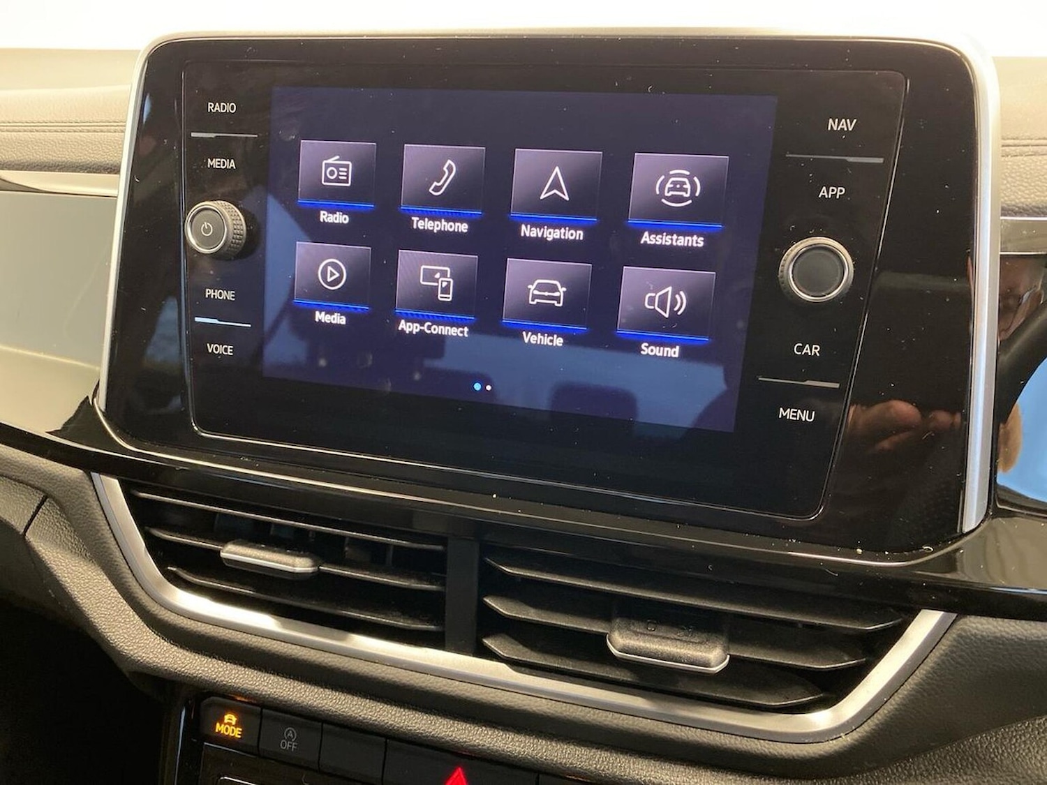 Used Volkswagen T-Roc 2022 for sale - 76906303: Photo 25