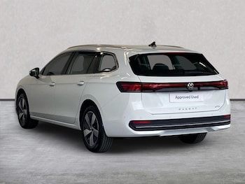 Used Volkswagen Passat 2026 for sale - 79335432: Photo