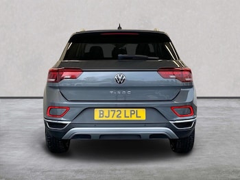 Used Volkswagen T-Roc 2022 for sale - 76436537: Photo
