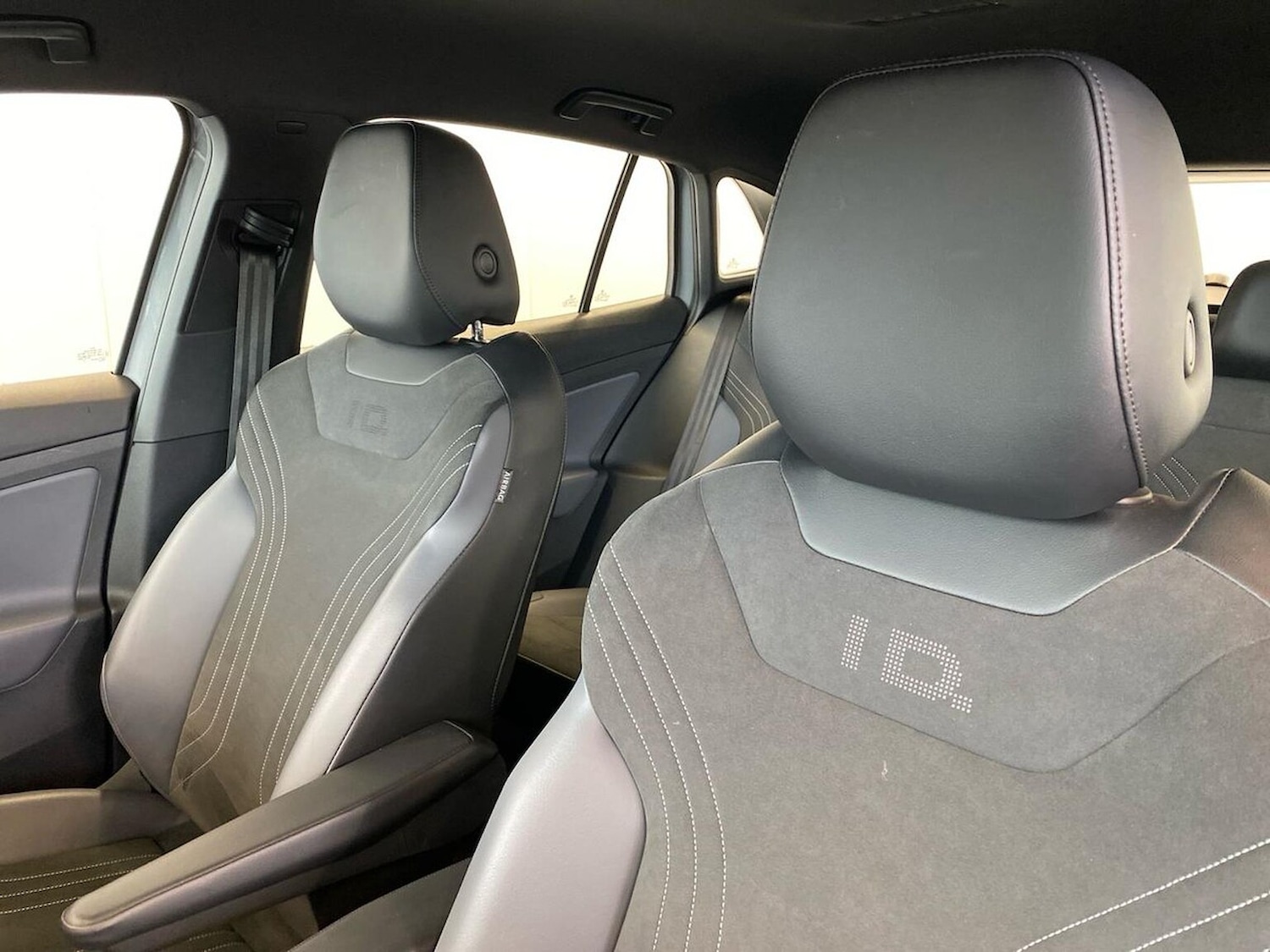 Used Volkswagen ID.4 2022 for sale - 76455326: Photo 32