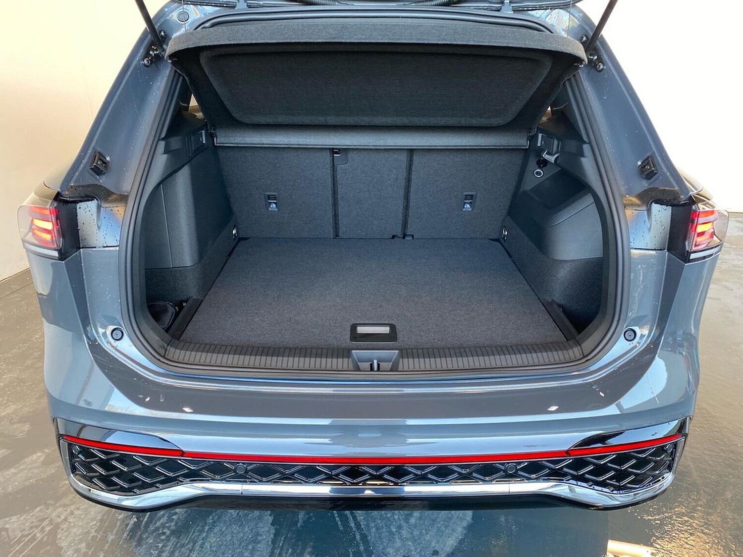 Used Volkswagen Tiguan 2025 for sale - 77578784: Photo 17