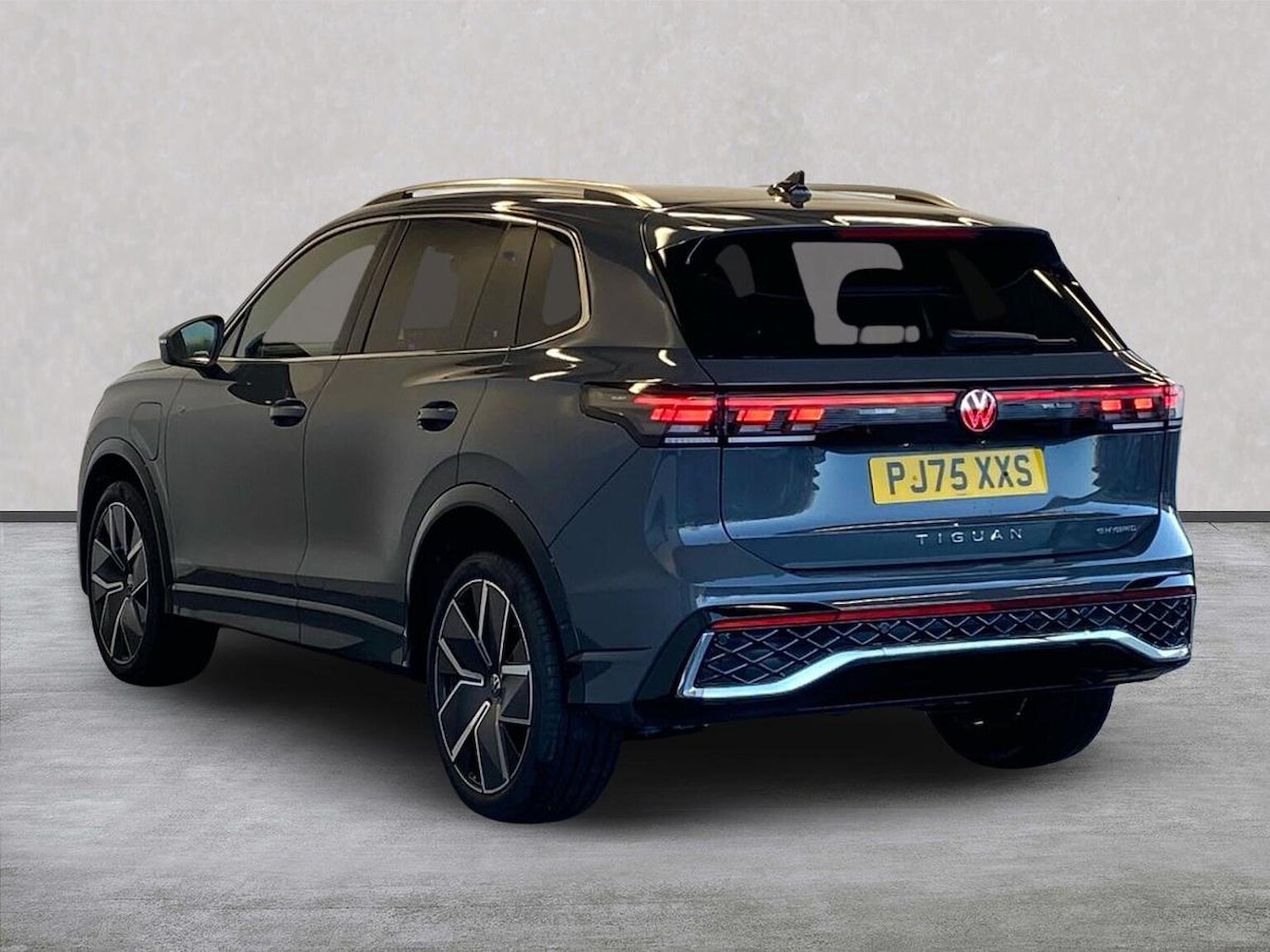 Used Volkswagen Tiguan 2025 for sale - 77578784: Photo 2