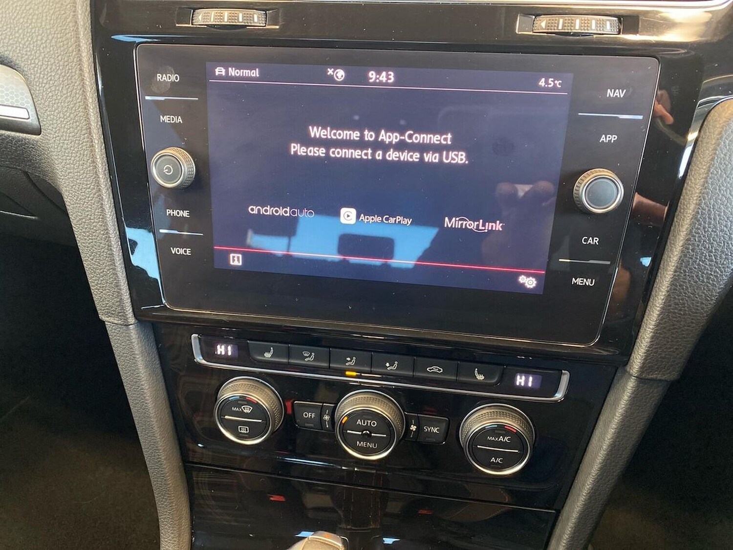 Used Volkswagen Golf 2019 for sale - 78064490: Photo 24