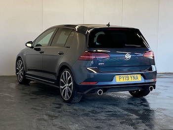 Used Volkswagen Golf 2019 for sale - 78064490: Photo