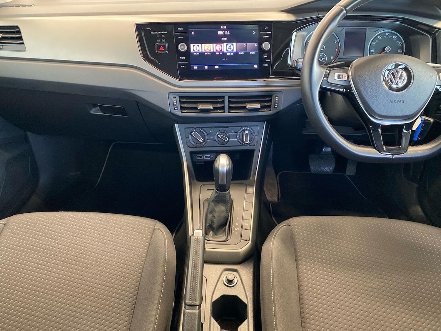 Used Volkswagen Polo 2019 for sale - 76531398: Photo 12