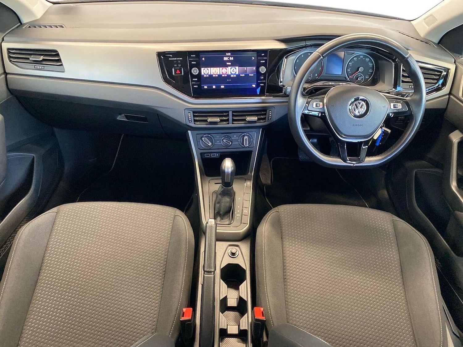 Used Volkswagen Polo 2019 for sale - 76531398: Photo 8