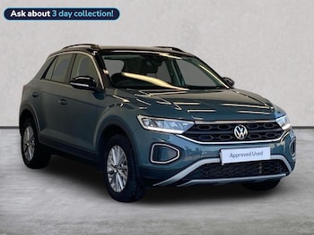 Used Volkswagen T-Roc 2023 for sale - 79083248: Photo