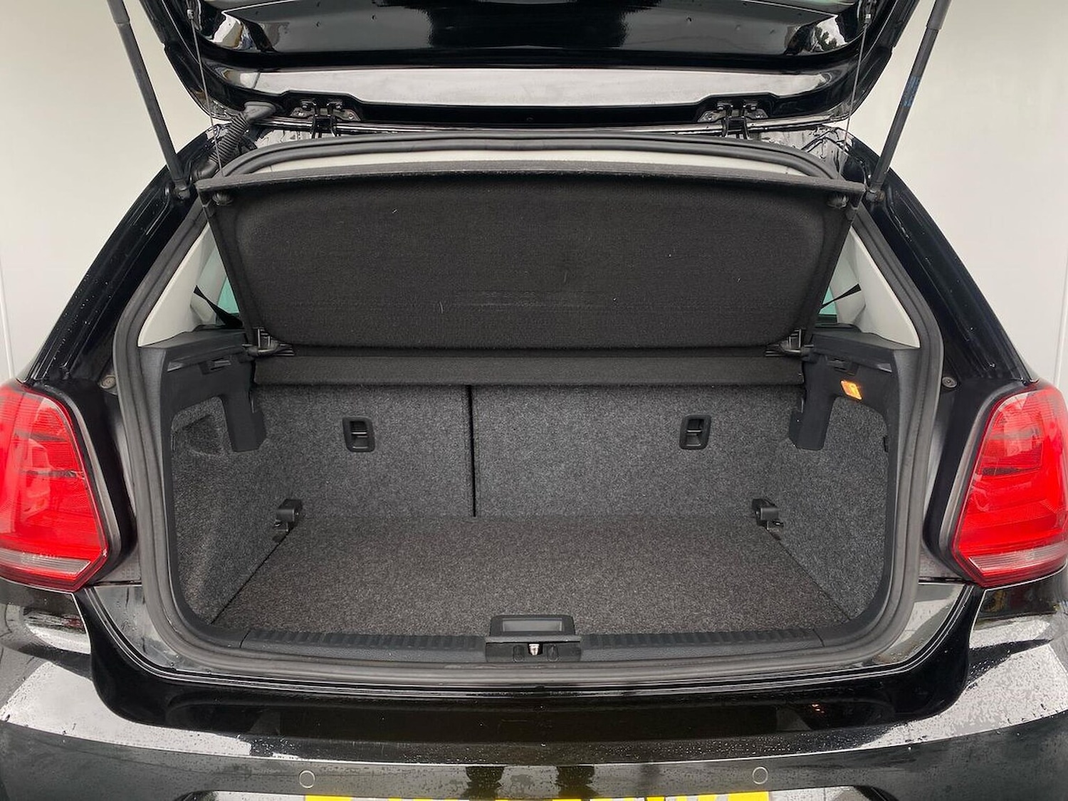 Used Volkswagen Polo 2017 for sale - 76974583: Photo 16