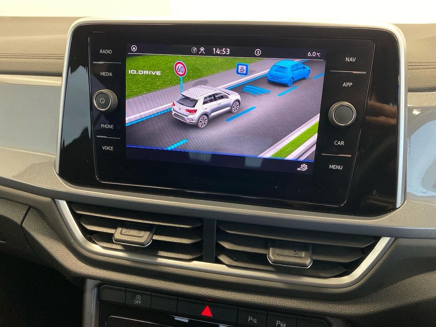 Used Volkswagen T-Roc 2022 for sale - 77721407: Photo 11