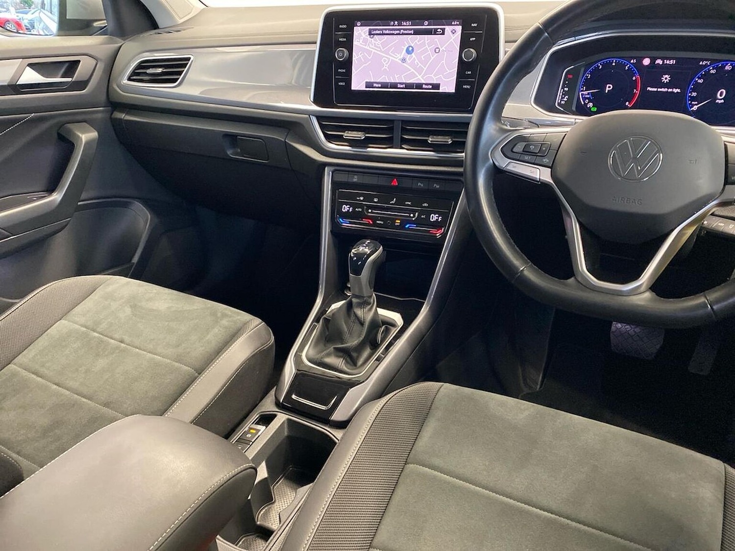 Used Volkswagen T-Roc 2022 for sale - 77721407: Photo 13