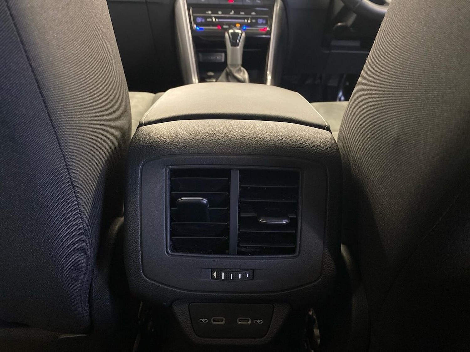 Used Volkswagen T-Roc 2022 for sale - 77721407: Photo 26