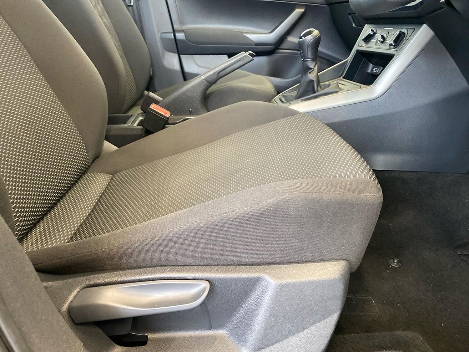 Used Volkswagen Polo 2019 for sale - 76275116: Photo 30