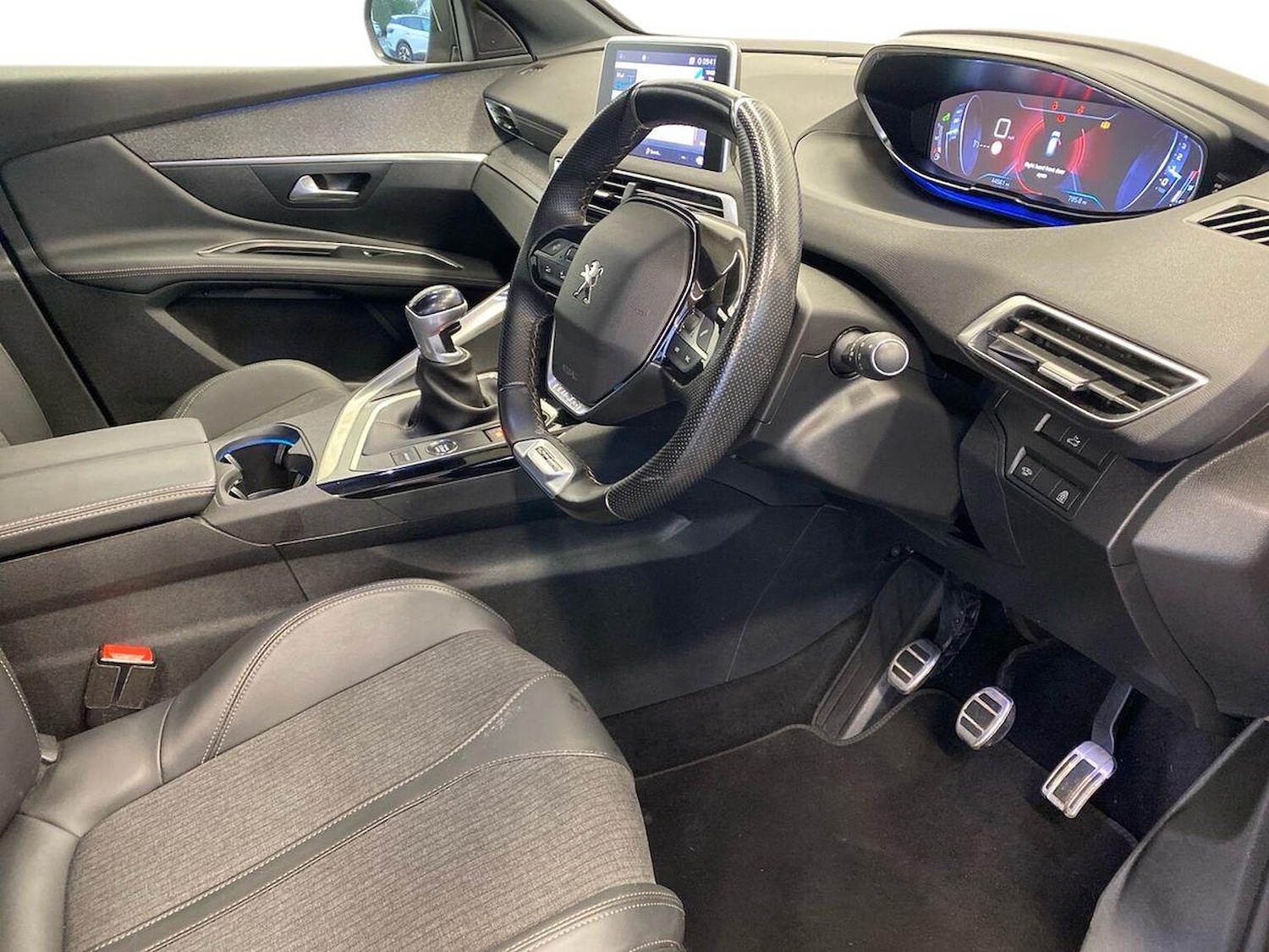 Used Peugeot 3008 2019 for sale - 77707442: Photo 15