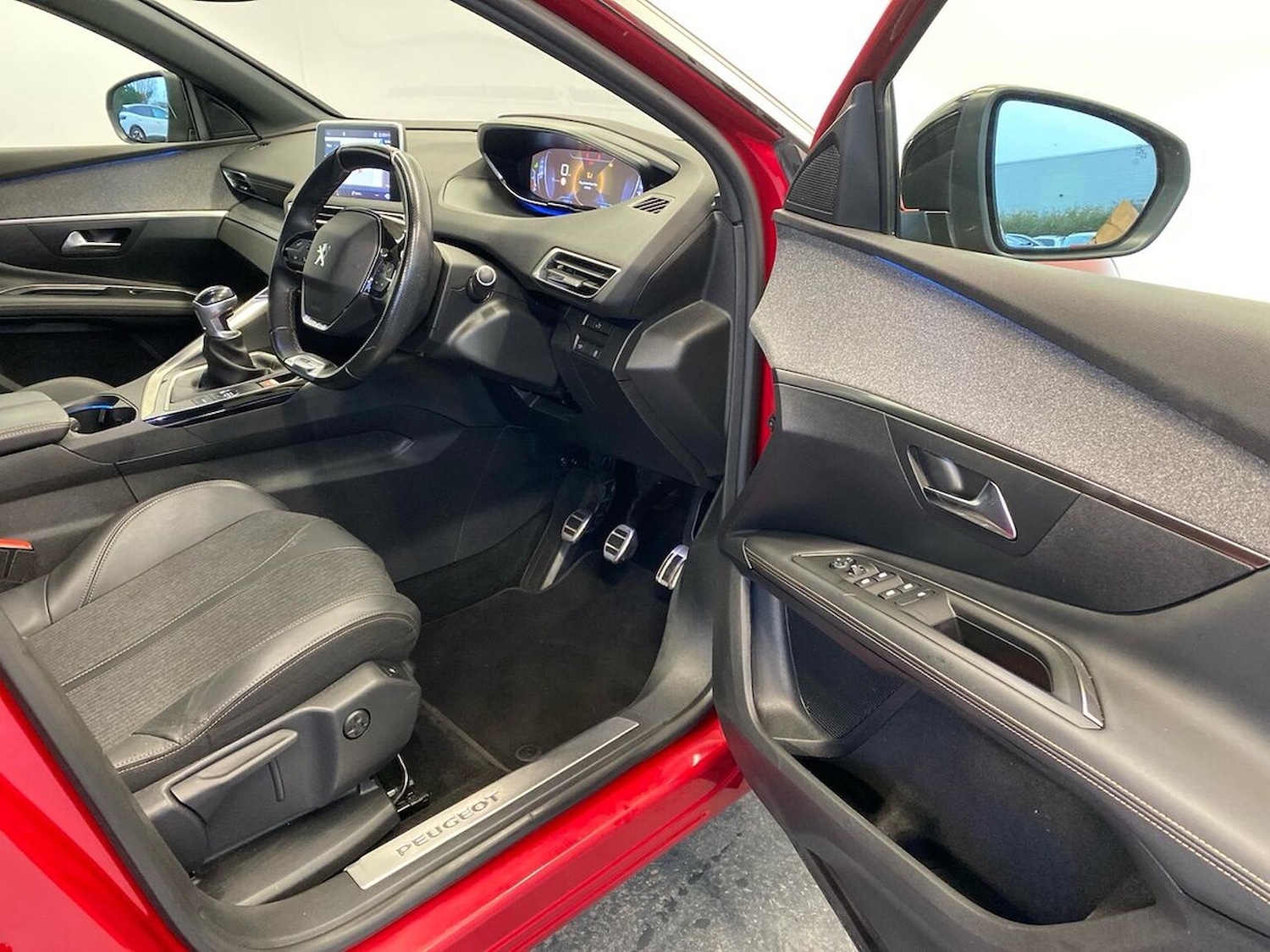 Used Peugeot 3008 2019 for sale - 77707442: Photo 21