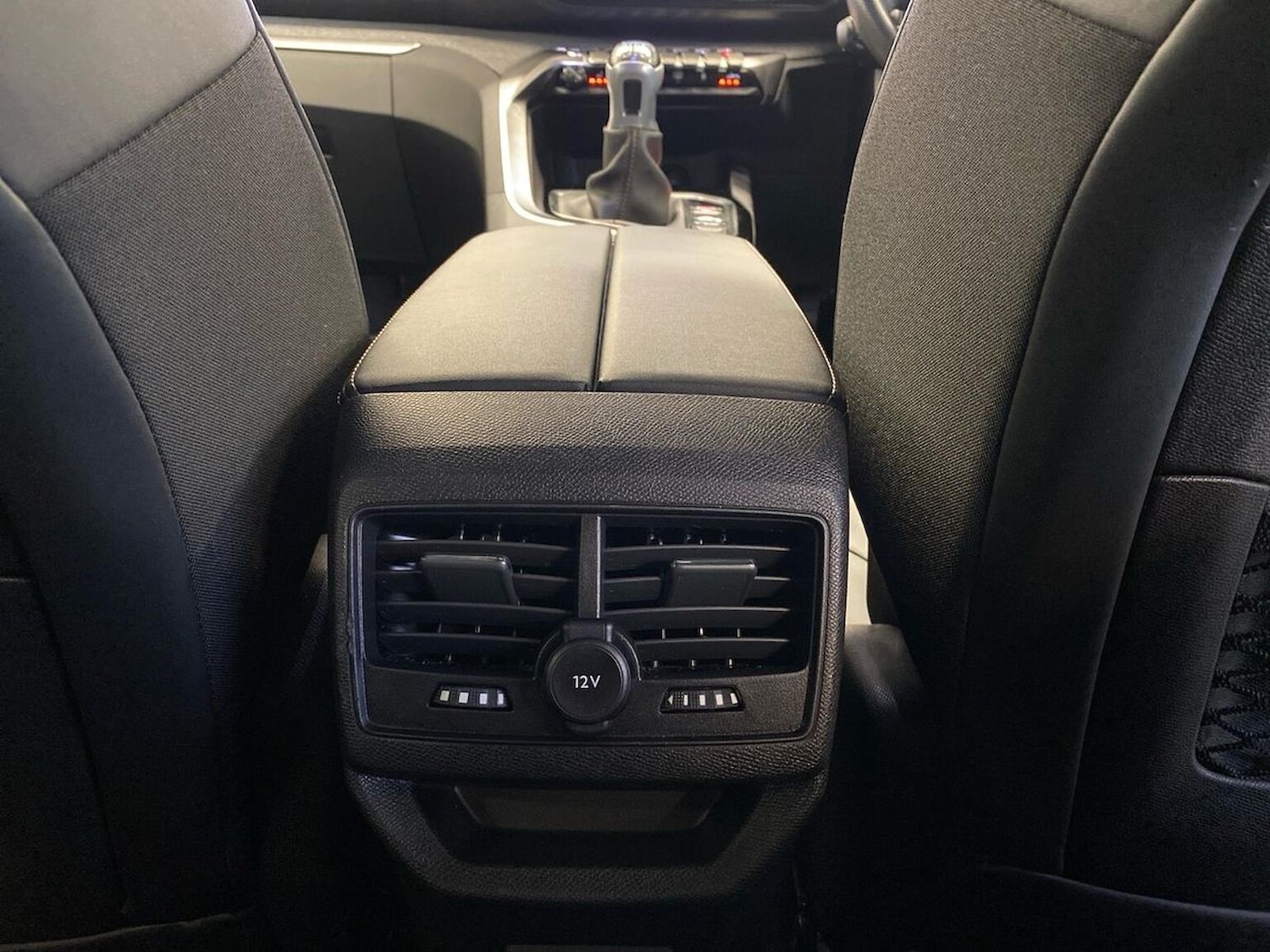 Used Peugeot 3008 2019 for sale - 77707442: Photo 26