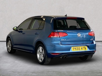 Used Volkswagen Golf 2016 for sale - 75557402: Photo