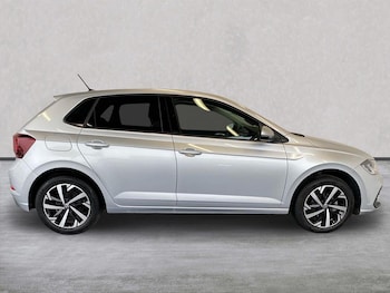Used Volkswagen Polo 2024 for sale - 76293046: Photo 3