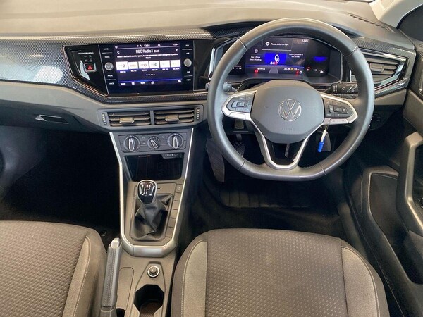 Used Volkswagen Polo 2024 for sale - 76293046: Photo 9
