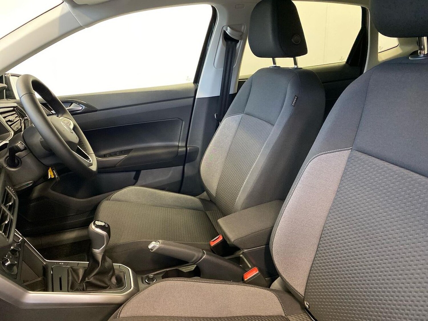 Used Volkswagen Polo 2026 for sale - 77916131: Photo 39