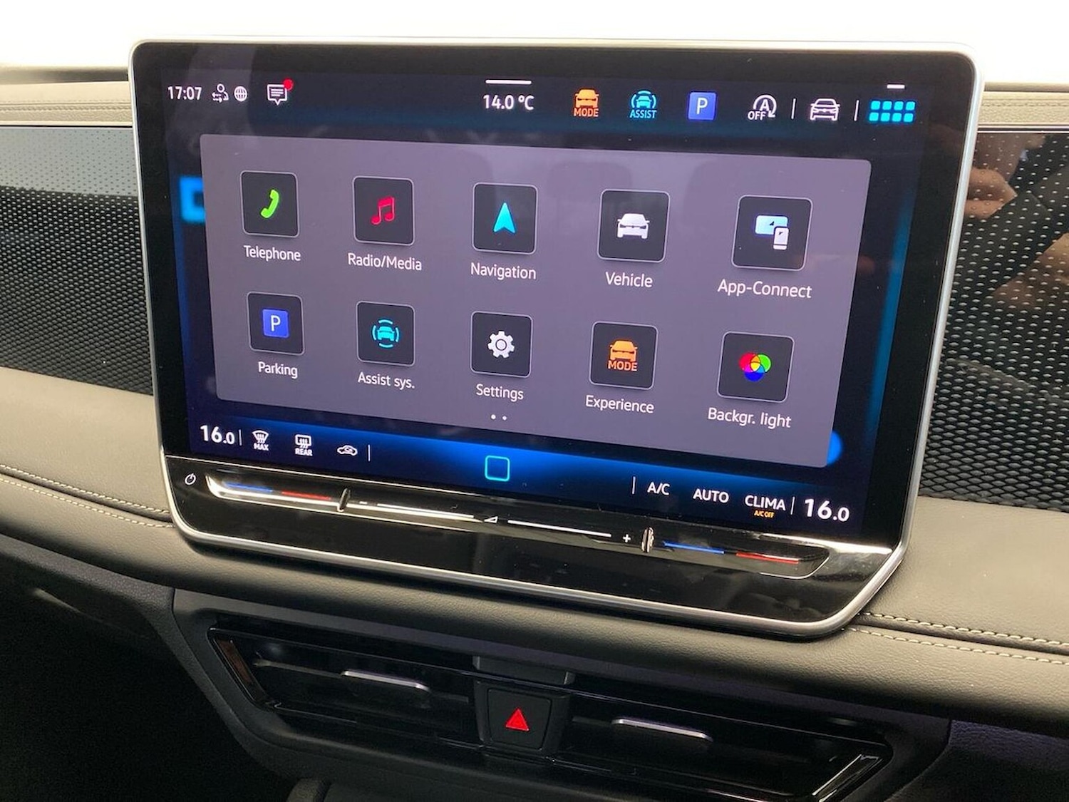 Used Volkswagen Tiguan 2026 for sale - 77980041: Photo 25