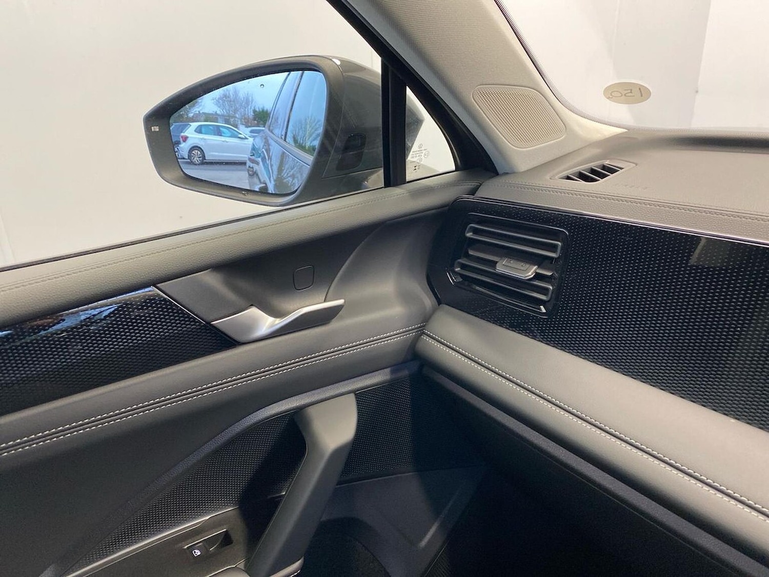 Used Volkswagen Tiguan 2026 for sale - 77980041: Photo 31