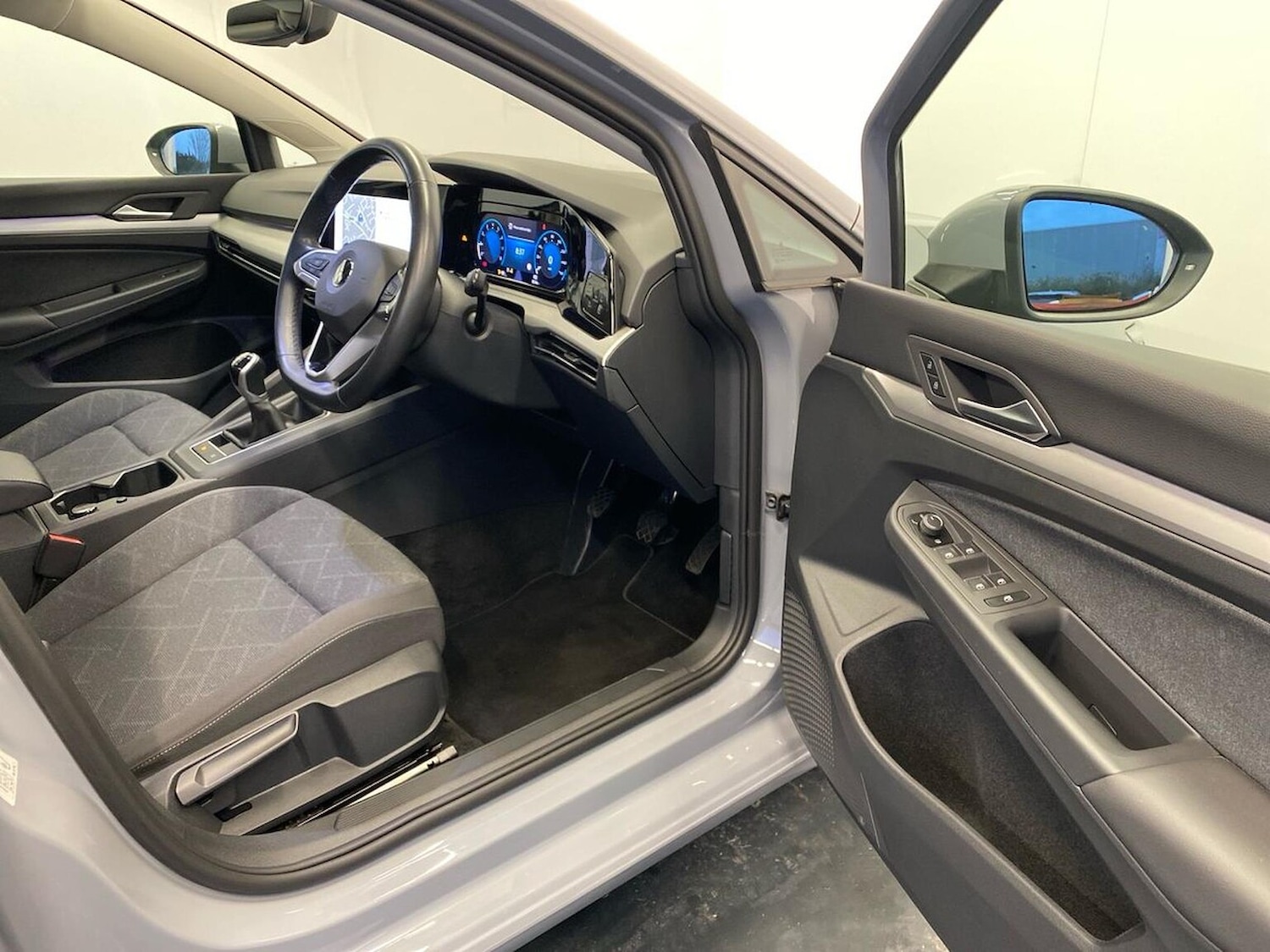 Used Volkswagen Golf 2023 for sale - 77077286: Photo 23